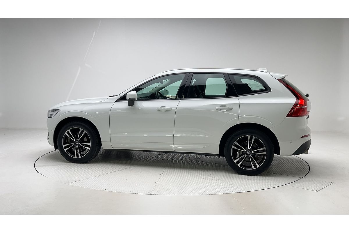 2019 Volvo XC60 D4 Momentum