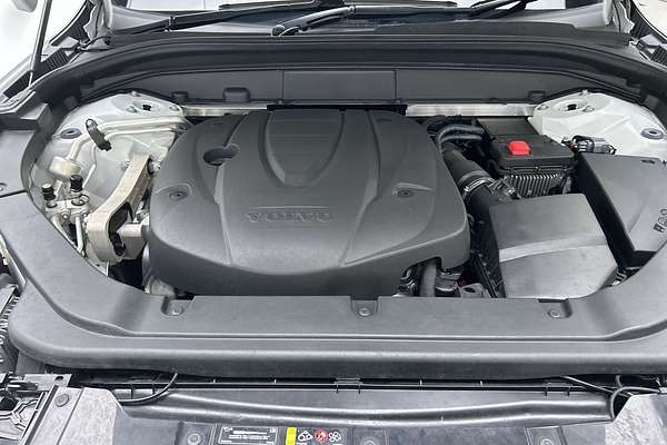 2019 Volvo XC60 D4 Momentum