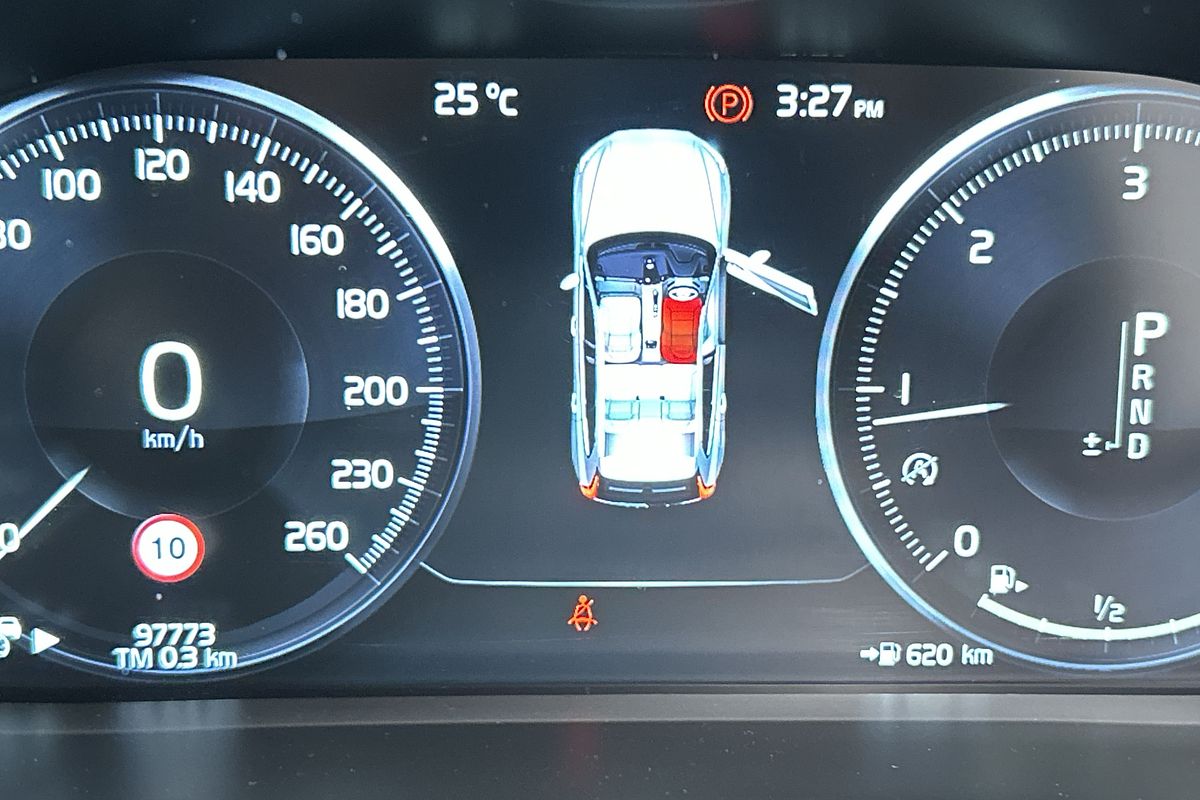 2019 Volvo XC60 D4 Momentum