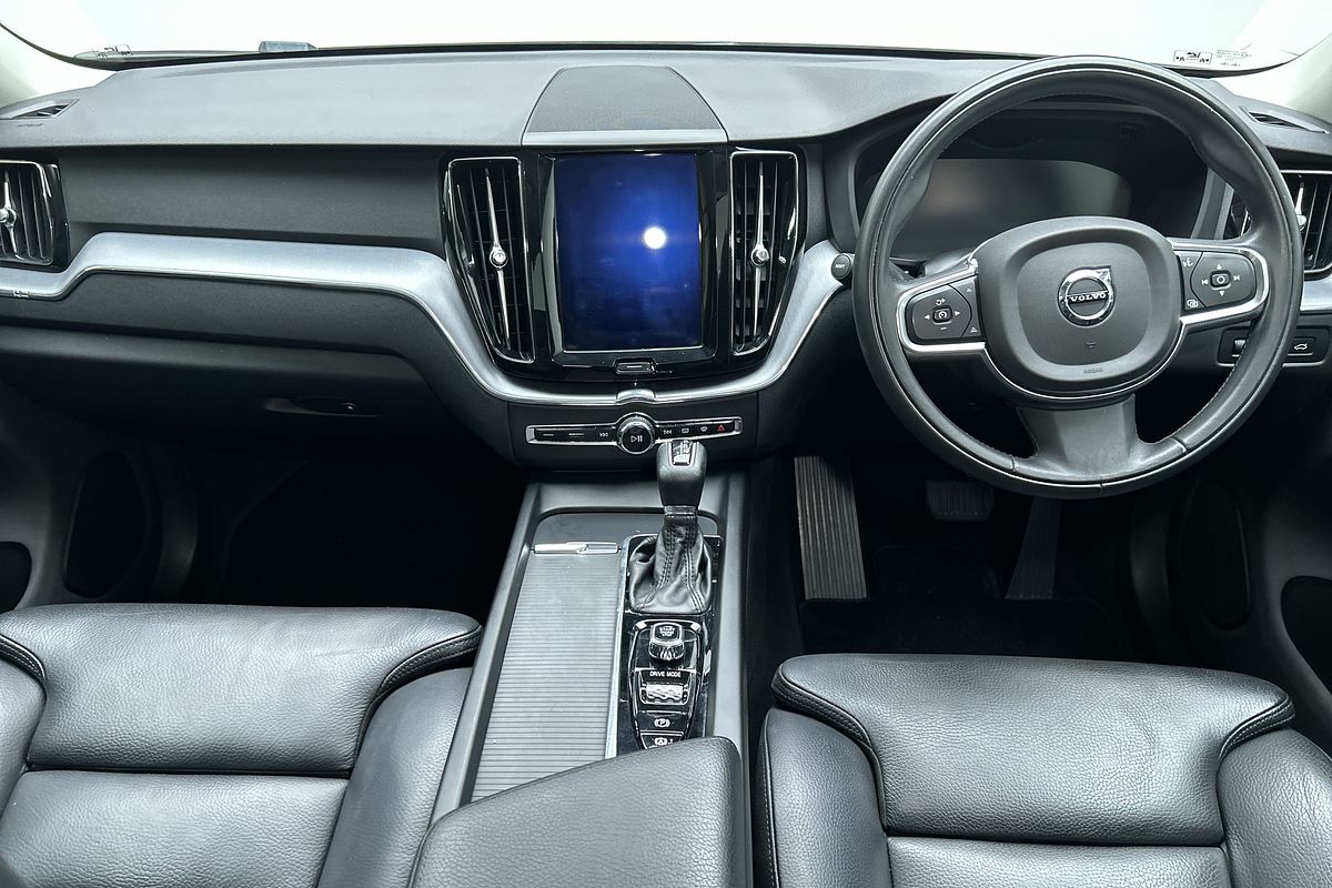 2019 Volvo XC60 D4 Momentum