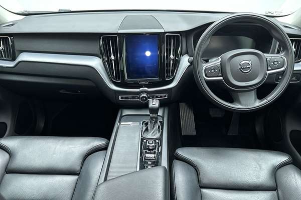 2019 Volvo XC60 D4 Momentum