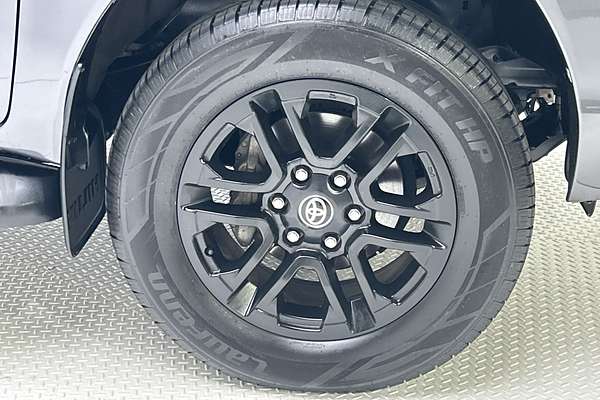 2021 Toyota Hilux SR5 GUN126R 4X4