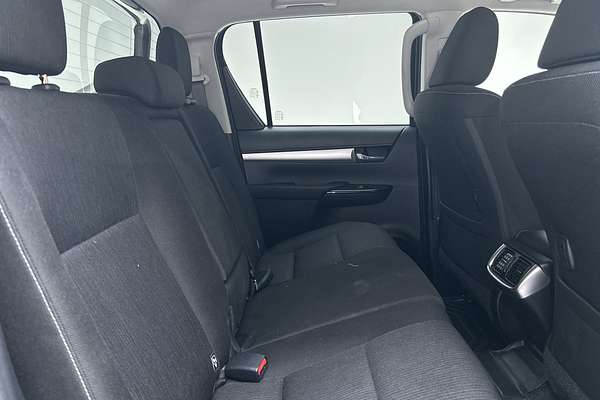 2021 Toyota Hilux SR5 GUN126R 4X4