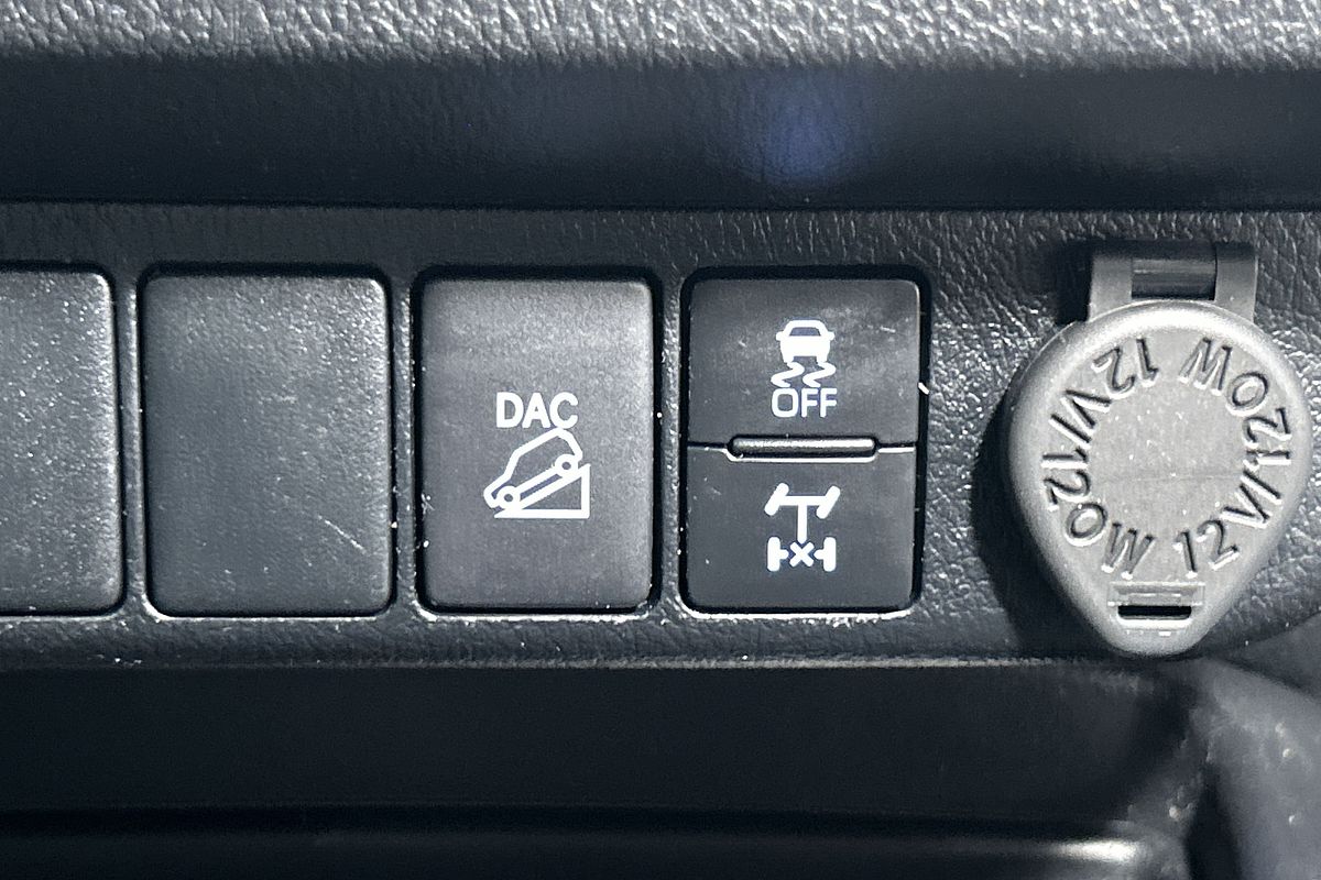 2021 Toyota Hilux SR5 GUN126R 4X4