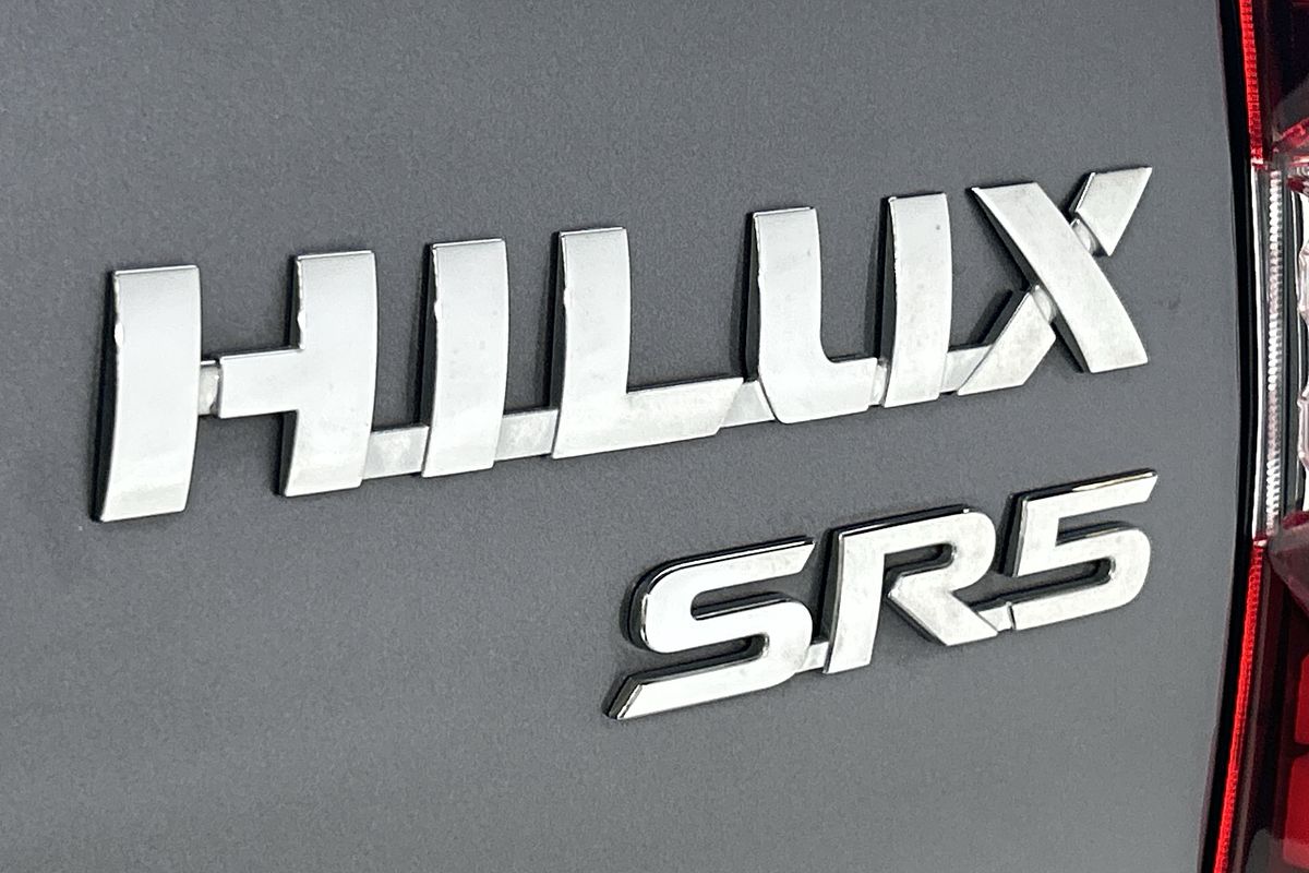 2021 Toyota Hilux SR5 GUN126R 4X4