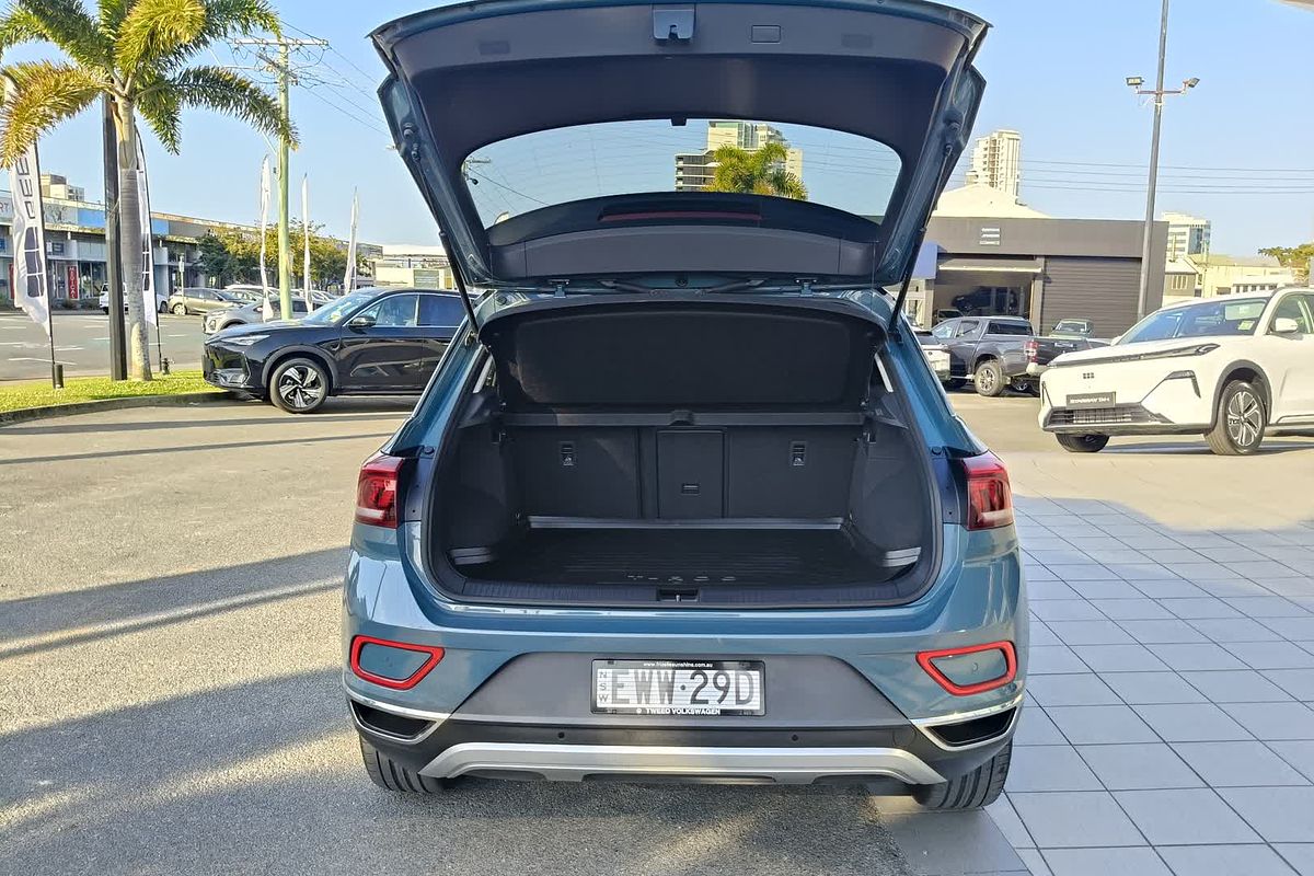 2022 Volkswagen T-Roc 110TSI Style D11