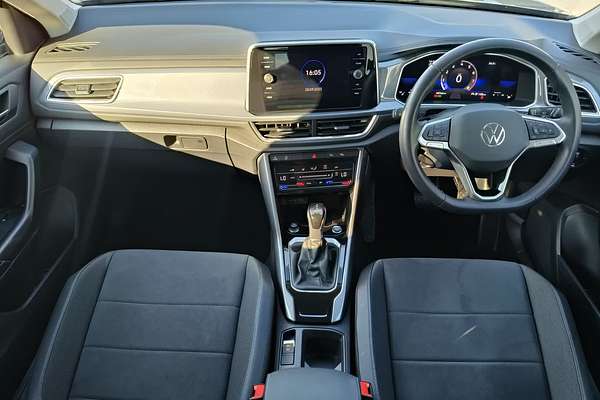 2022 Volkswagen T-Roc 110TSI Style D11