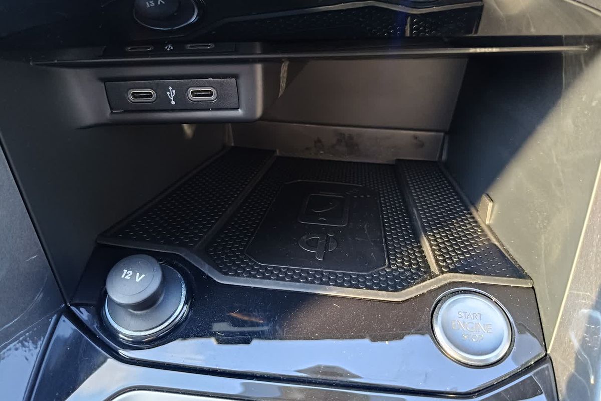 2022 Volkswagen T-Roc 110TSI Style D11