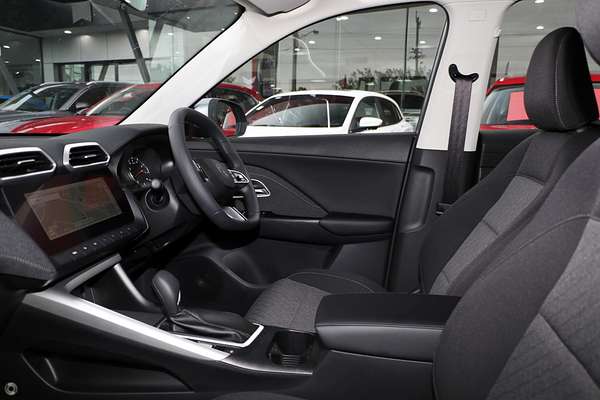 2025 MG ZS