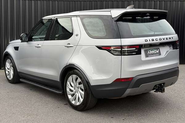 2019 Land Rover Discovery SD6 SE Series 5