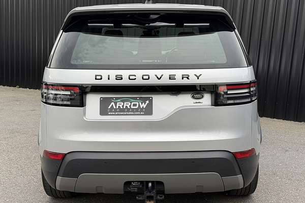 2019 Land Rover Discovery SD6 SE Series 5