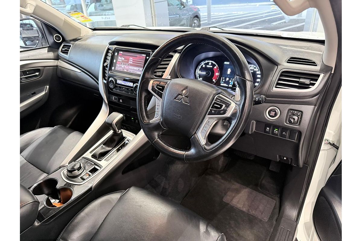 2016 Mitsubishi Pajero Sport Exceed QE