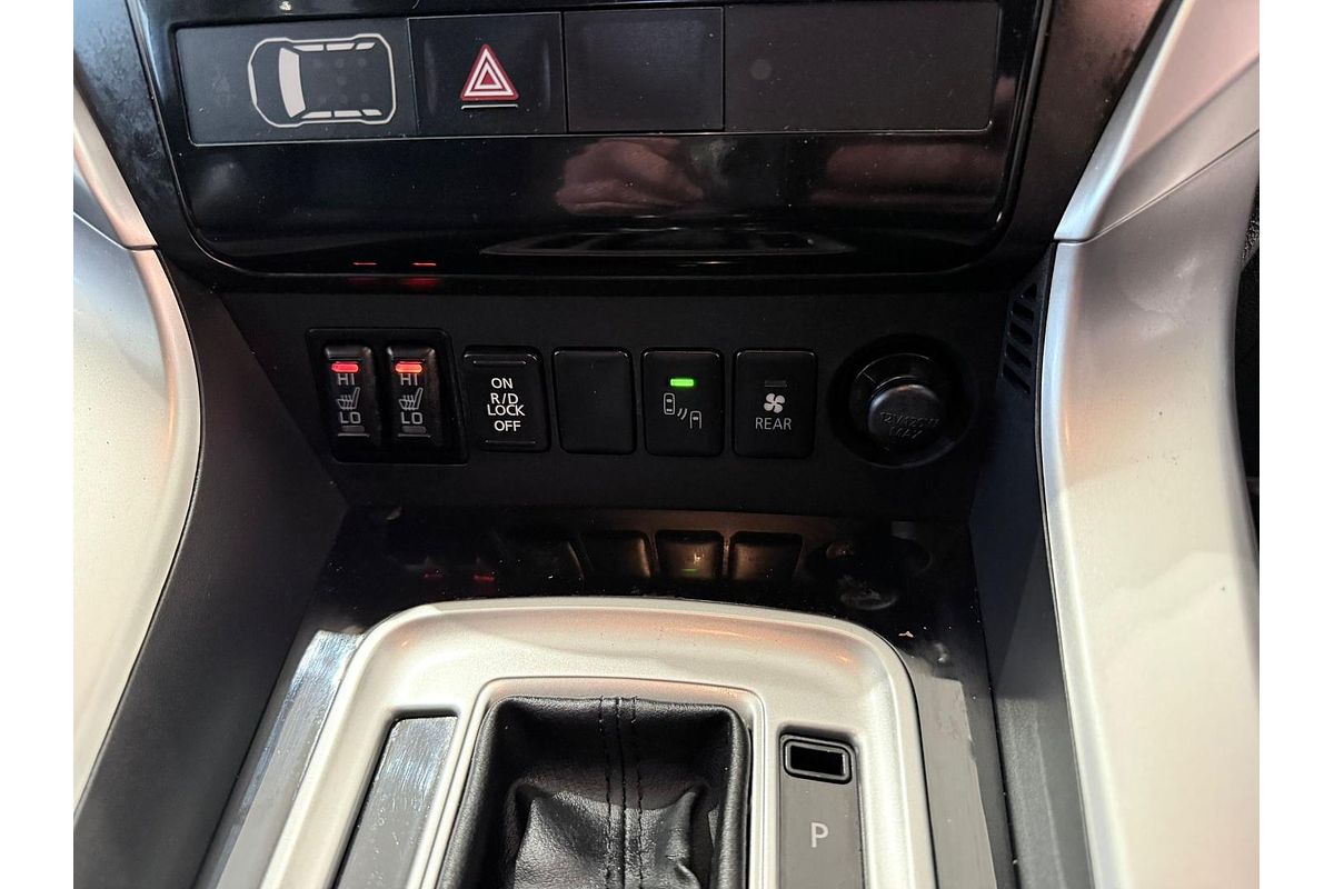 2016 Mitsubishi Pajero Sport Exceed QE