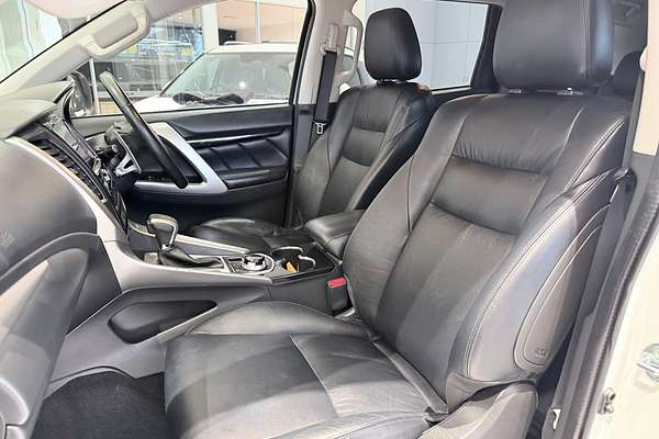 2016 Mitsubishi Pajero Sport Exceed QE