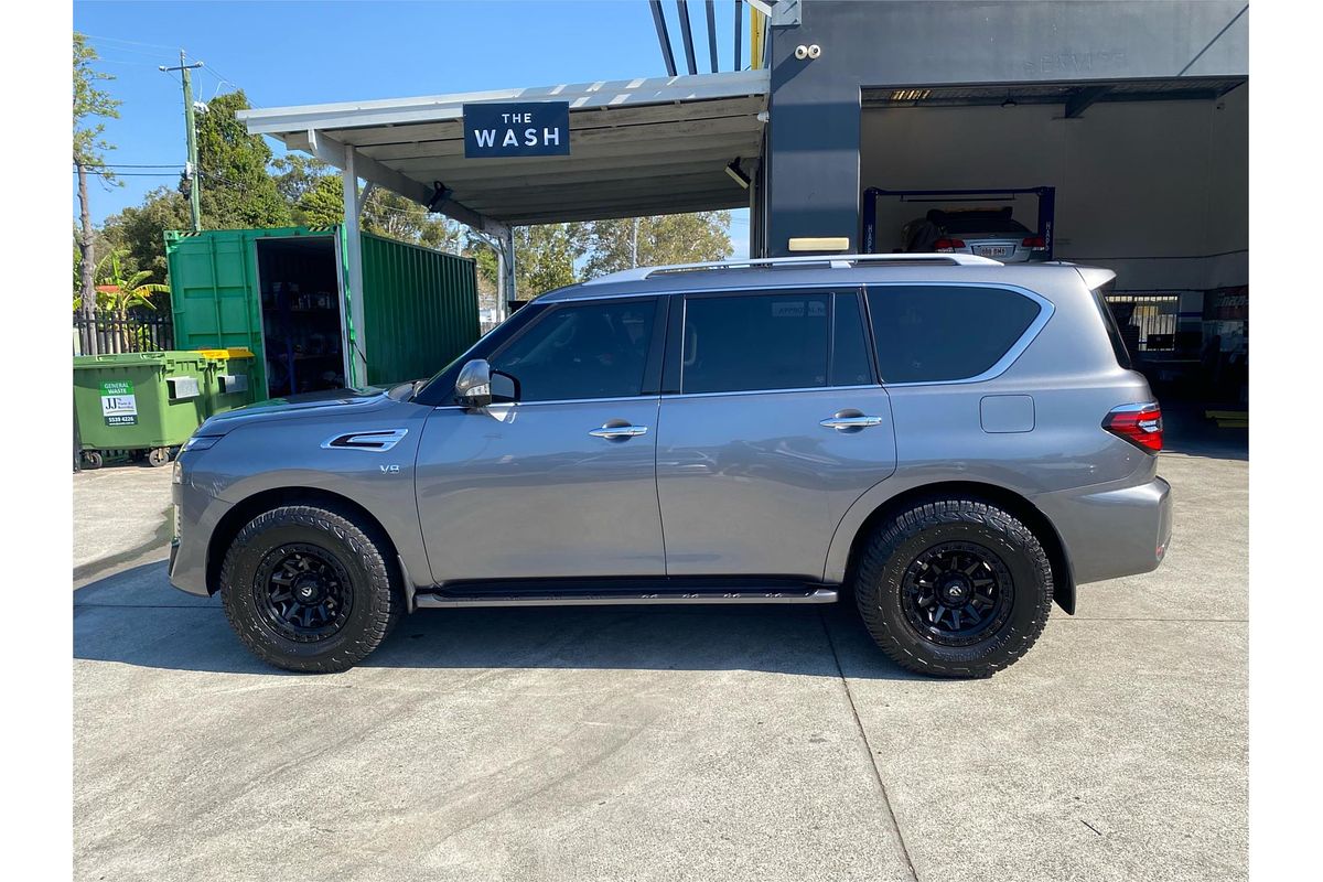 2023 Nissan Patrol Ti-L Y62