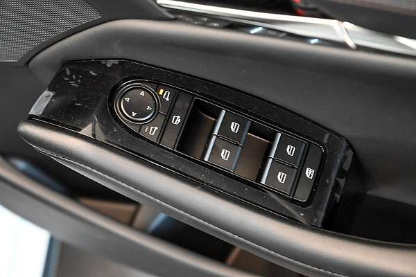 2025 Mazda 3 G25 GT BP Series
