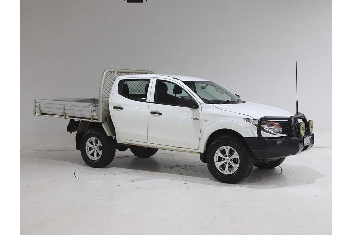 2017 MITSUBISHI TRITON GLX (4x4) MAN DUAL C/CHAS DT4 DIESEL