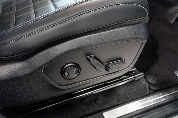 2025 Kia Tasman X-Line TK 4X4