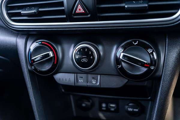 2020 Hyundai Kona Active OS.3