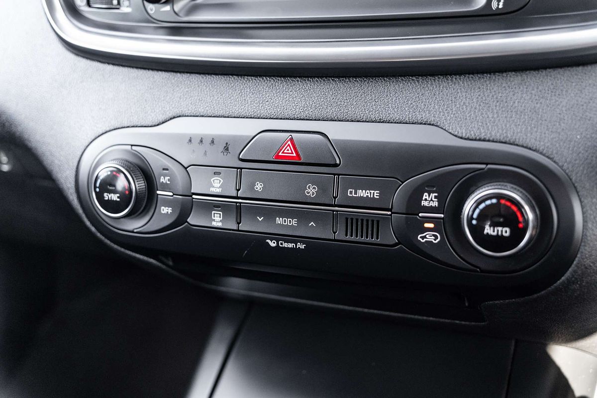 2017 Kia Sorento Si Limited UM