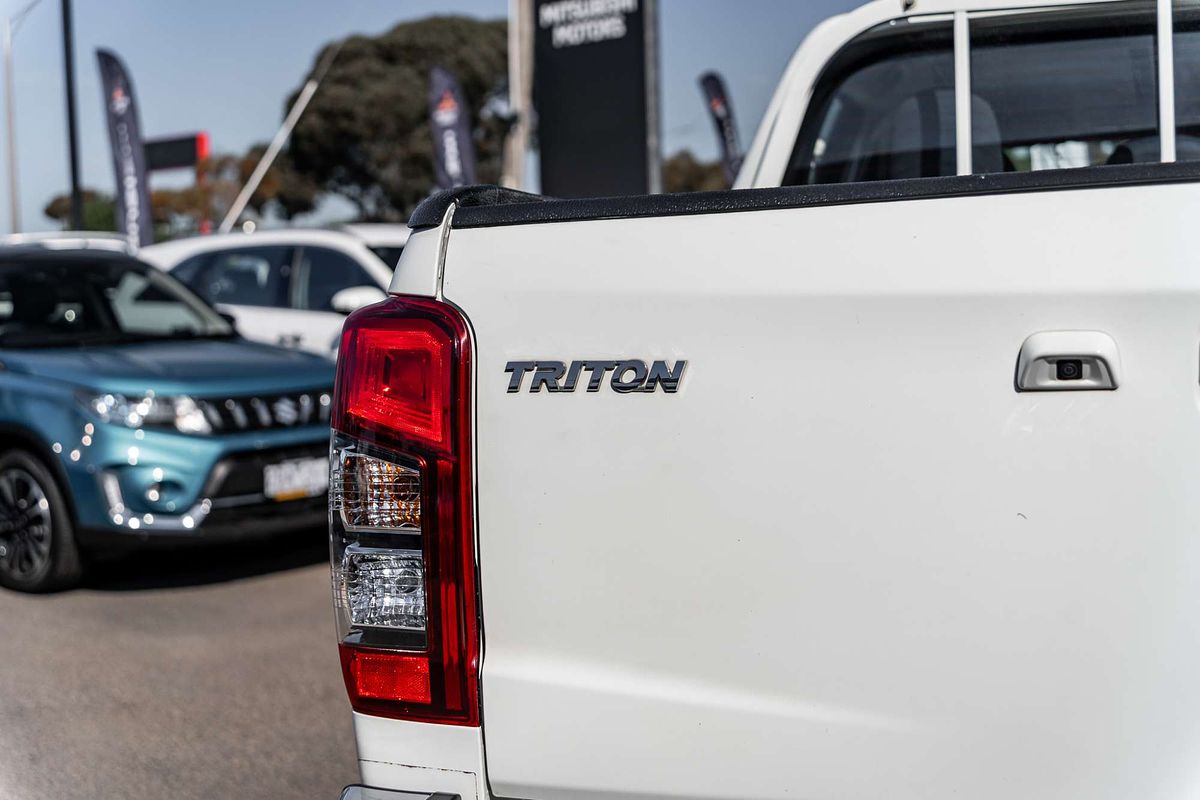 2019 Mitsubishi Triton GLX MR 4X4