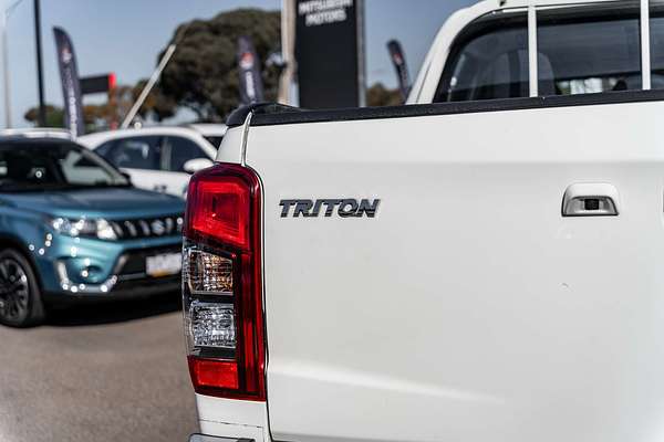 2019 Mitsubishi Triton GLX MR 4X4