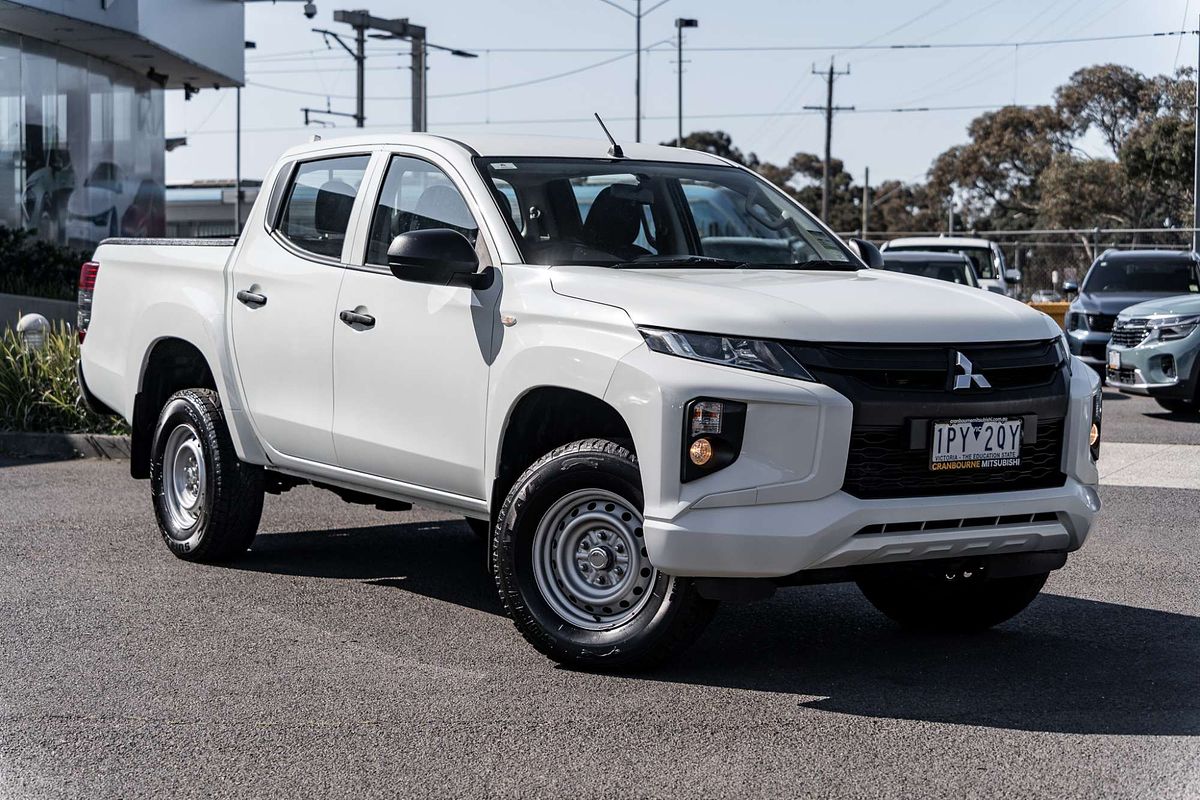 2019 Mitsubishi Triton GLX MR 4X4