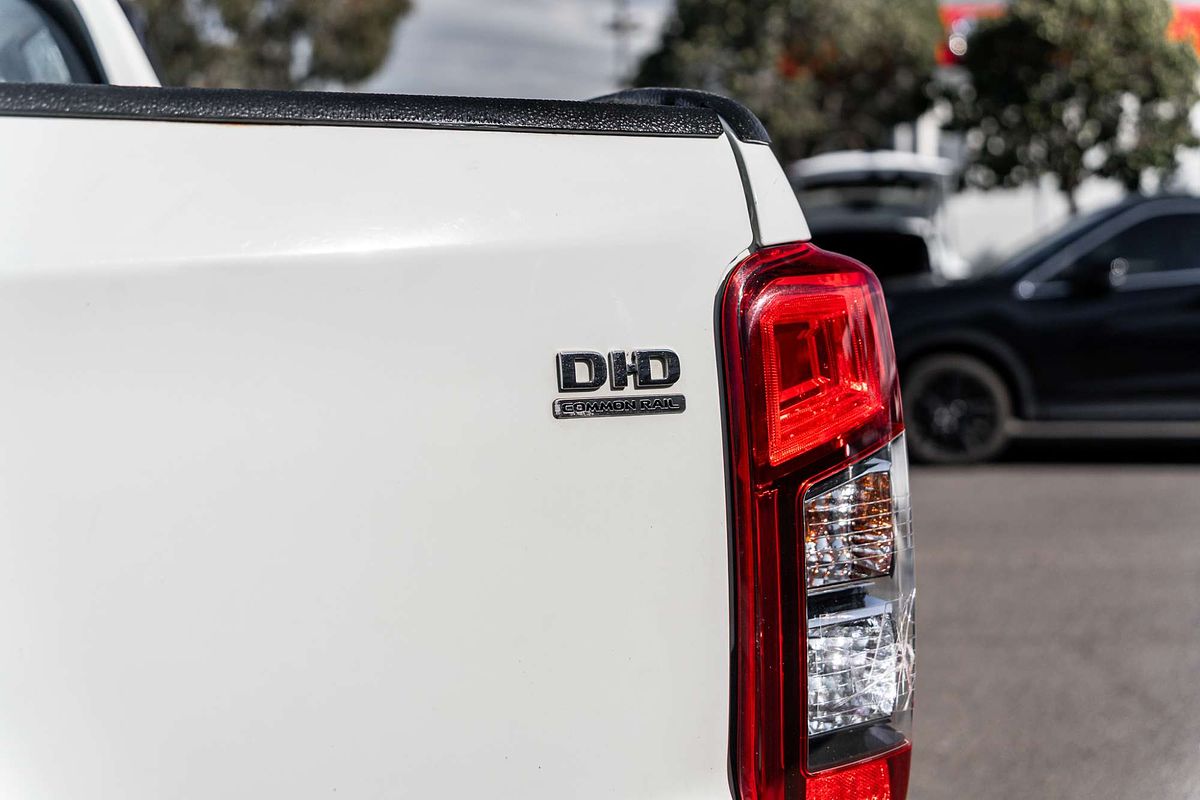 2019 Mitsubishi Triton GLX MR 4X4