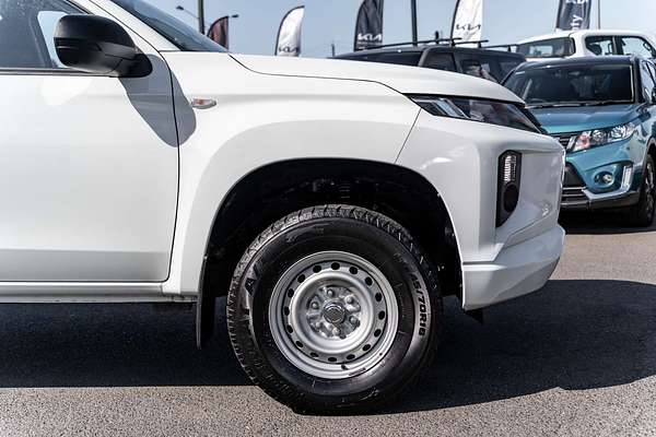 2019 Mitsubishi Triton GLX MR 4X4