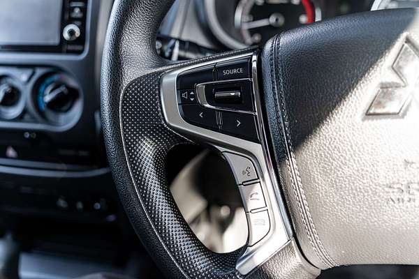 2019 Mitsubishi Triton GLX MR 4X4