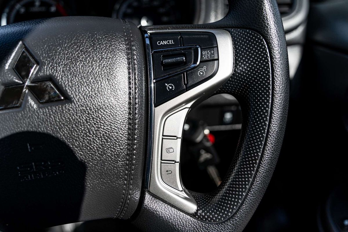2019 Mitsubishi Triton GLX MR 4X4