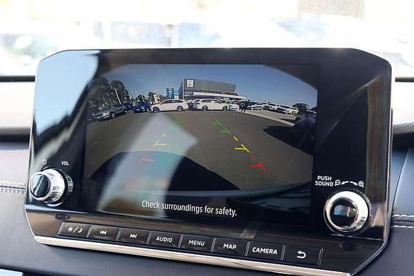 2024 Mitsubishi Outlander LS ZM