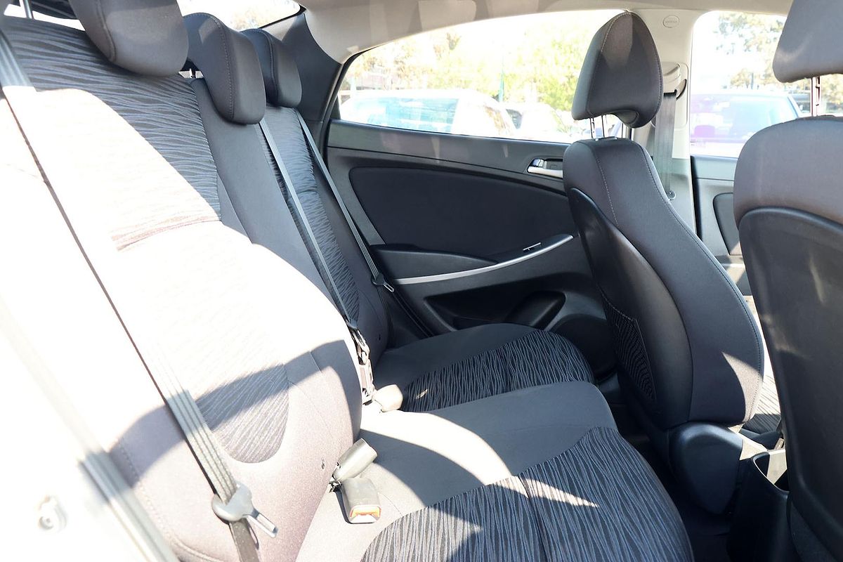 2017 Hyundai Accent Active RB4