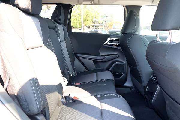 2024 Mitsubishi Outlander LS ZM