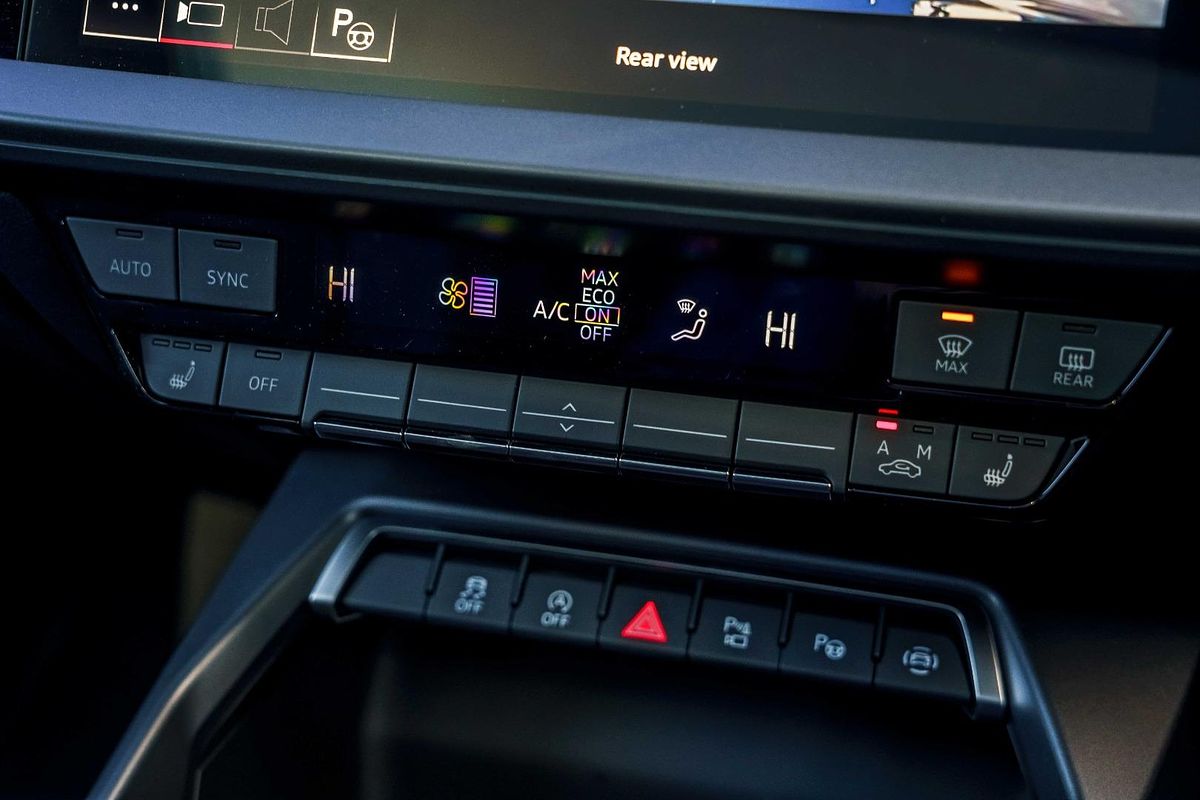 2025 Audi A3 35 TFSI S line GY