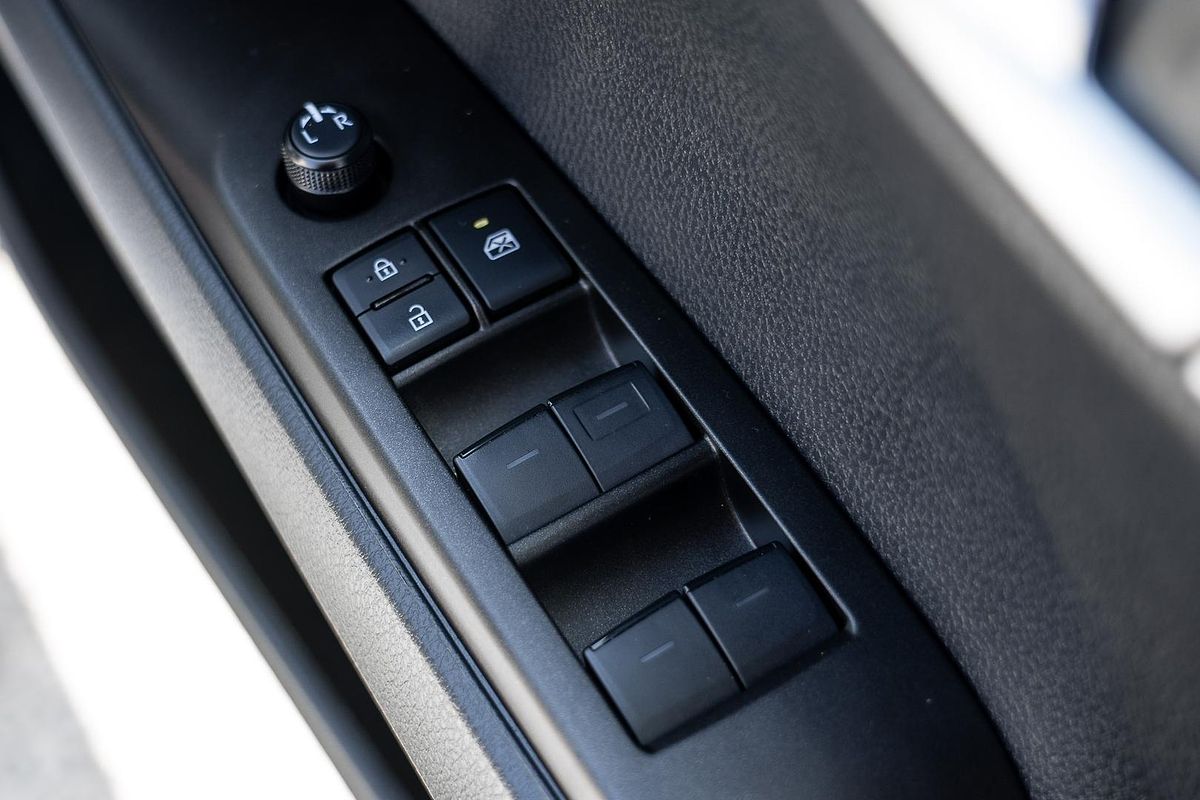 2024 Toyota Camry Ascent AXVH70R