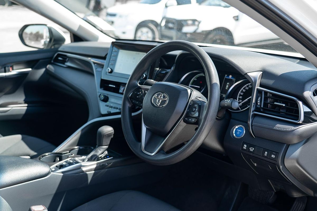 2024 Toyota Camry Ascent AXVH70R