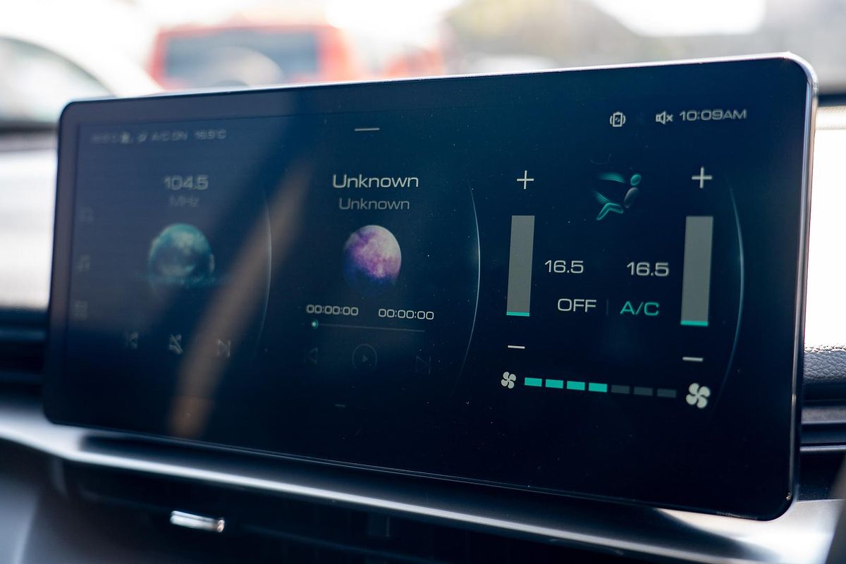 2022 GWM H6 Ultra B01