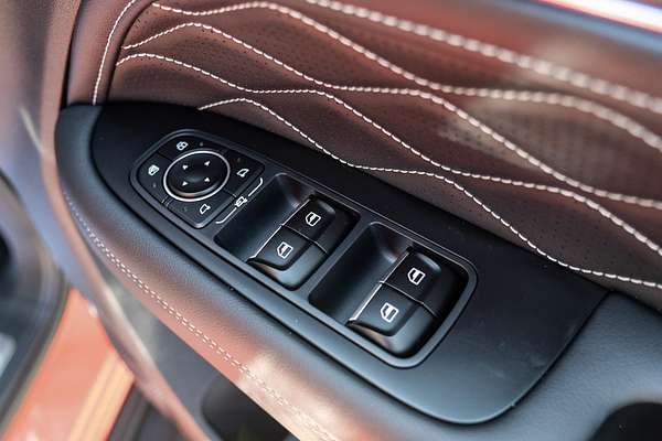 2023 GWM Tank 300 Ultra Hybrid P01