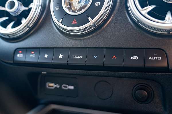 2023 GWM Tank 300 Ultra Hybrid P01