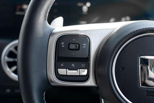 2023 GWM Tank 300 Ultra Hybrid P01