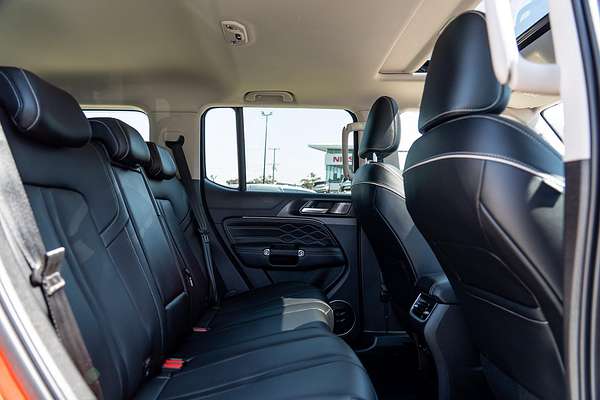 2023 GWM Tank 300 Ultra Hybrid P01