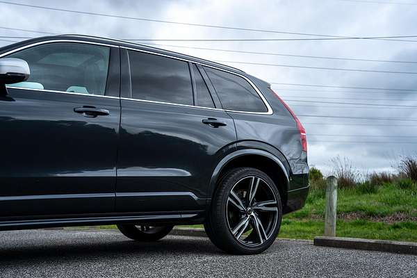 2017 Volvo XC90 T8 R-Design