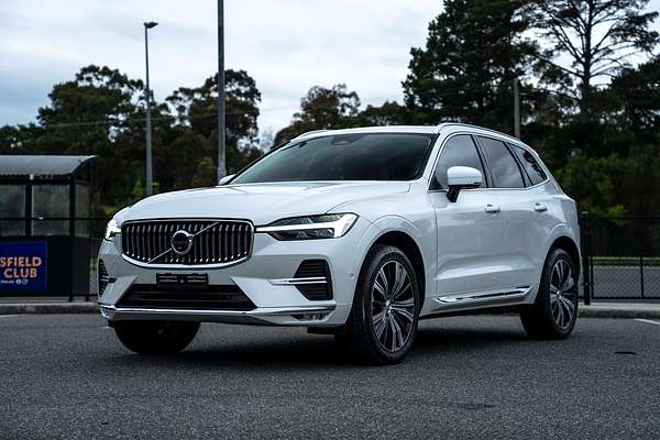 2021 Volvo XC60 B5 Inscription