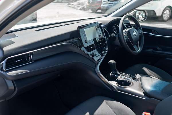 2024 Toyota Camry Ascent AXVH70R