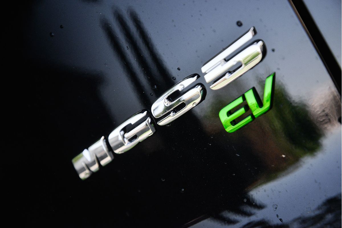 2025 MG MGS5 EV Essence 62 ZS3EM