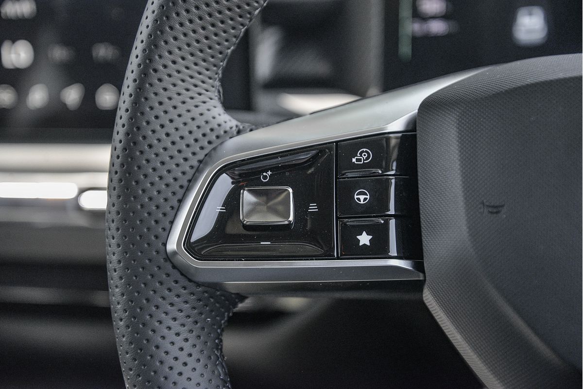 2025 MG MGS5 EV Essence 62 ZS3EM