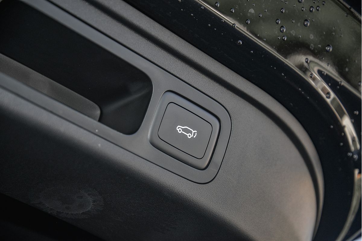 2025 MG MGS5 EV Essence 62 ZS3EM