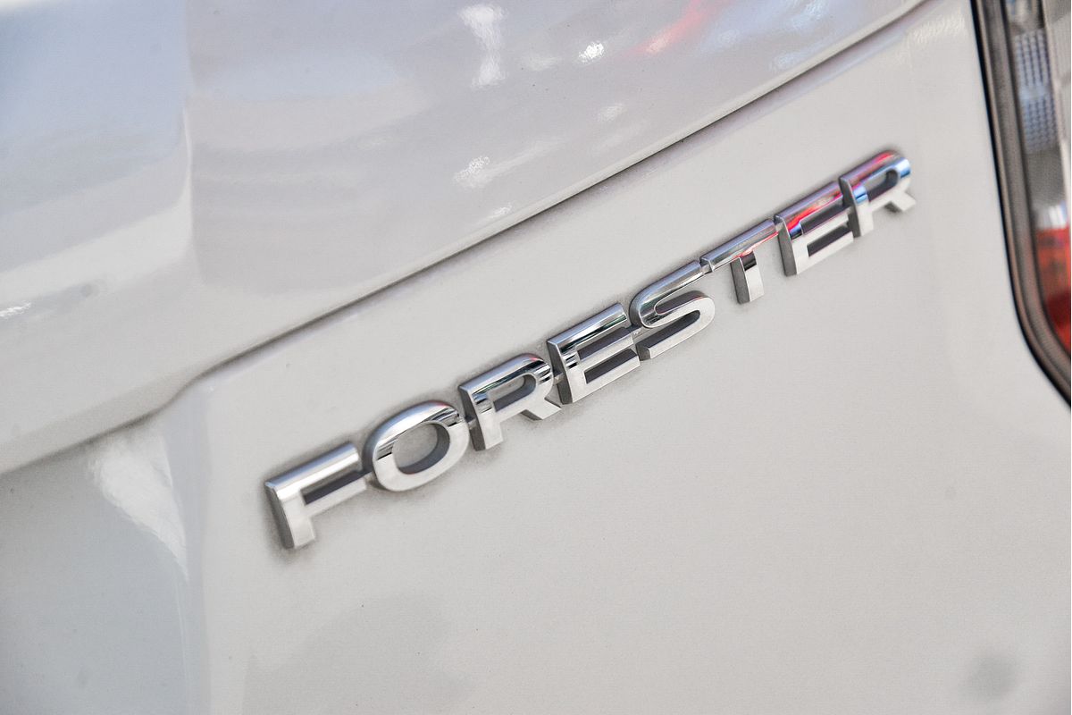 2015 Subaru Forester 2.5i-S S4