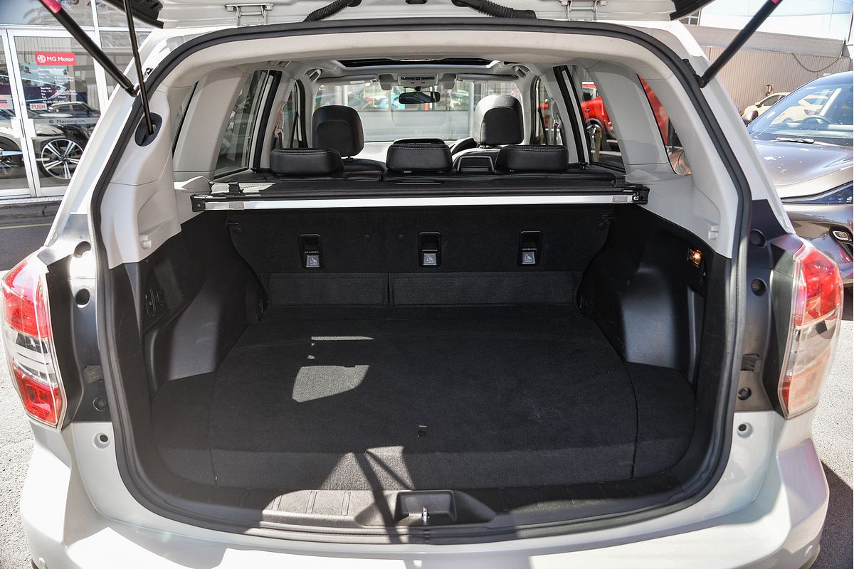 2015 Subaru Forester 2.5i-S S4